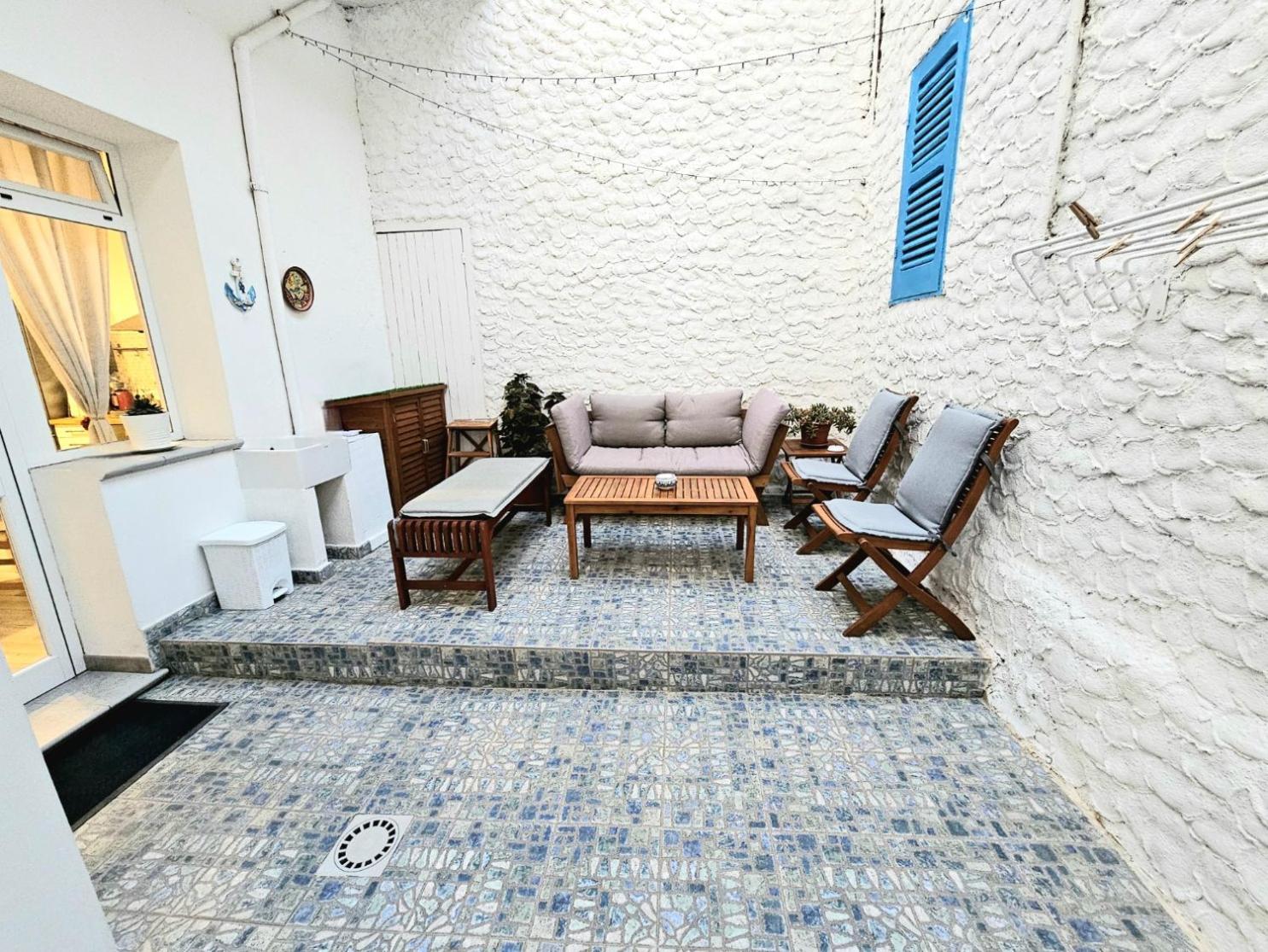 Perla Del Sud - Guest House 兰佩杜萨 外观 照片