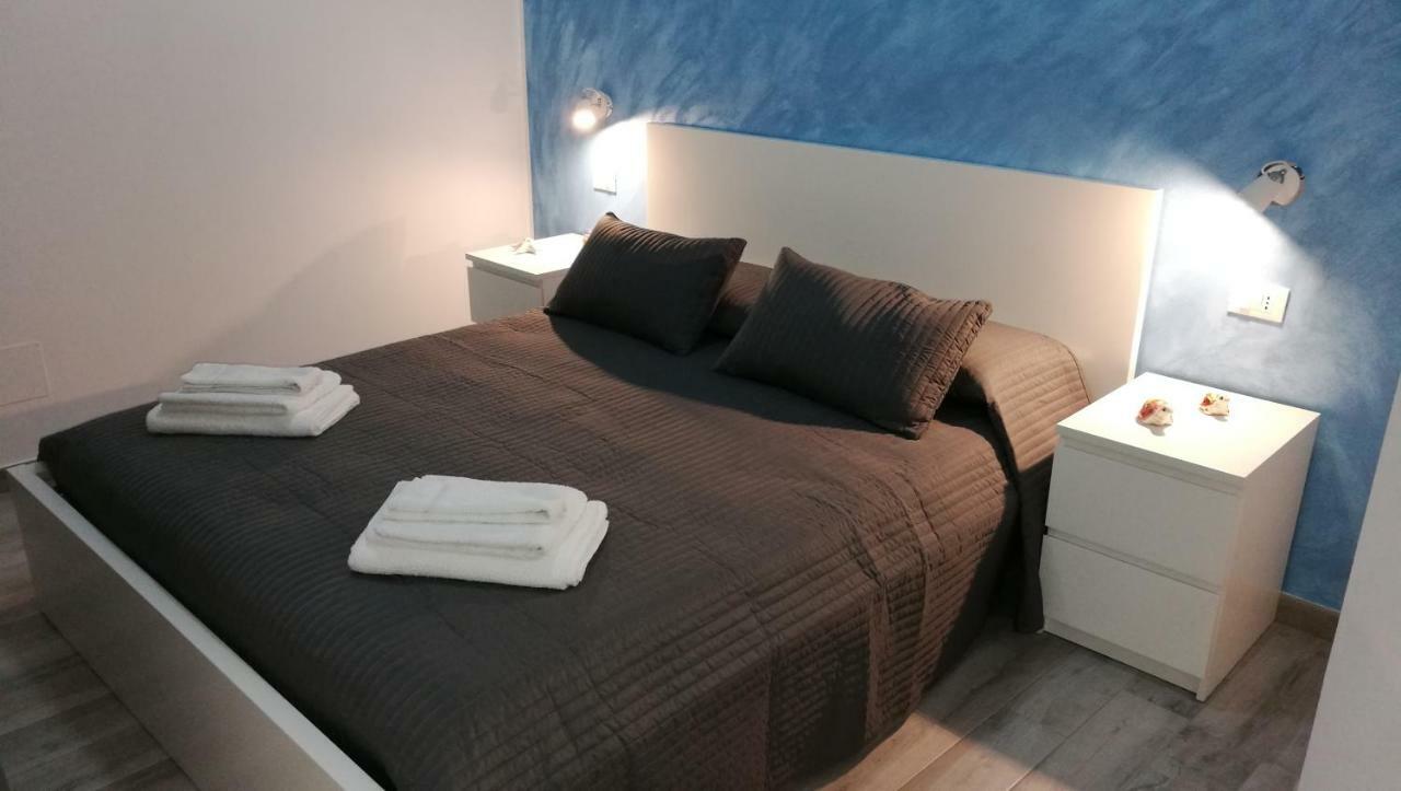 Perla Del Sud - Guest House 兰佩杜萨 外观 照片